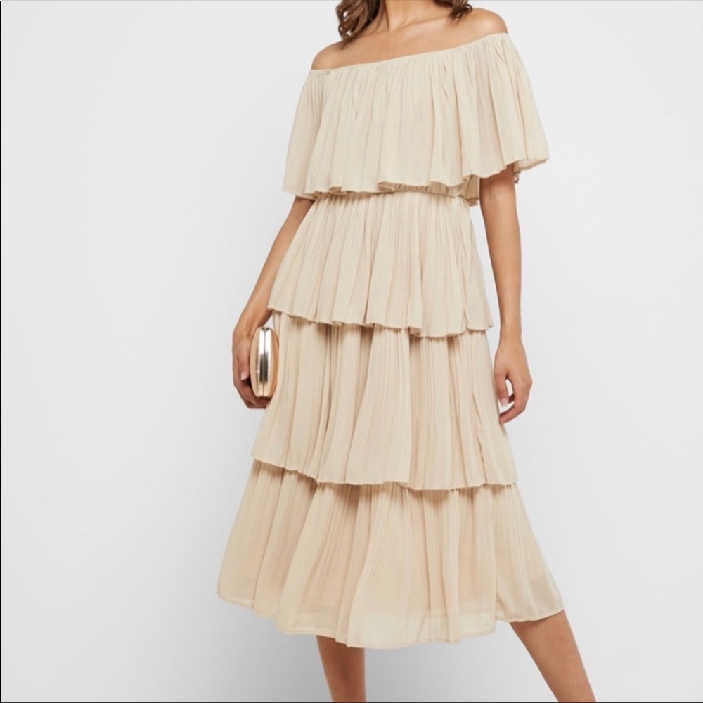 Off the shoulder pleated midi dress